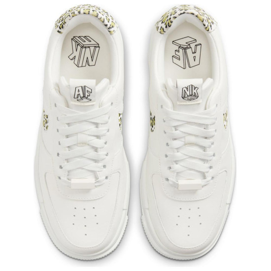 Nike Air Force 1 Pixel SE